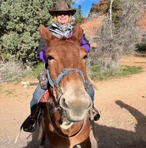 Meet your Posher, Diane